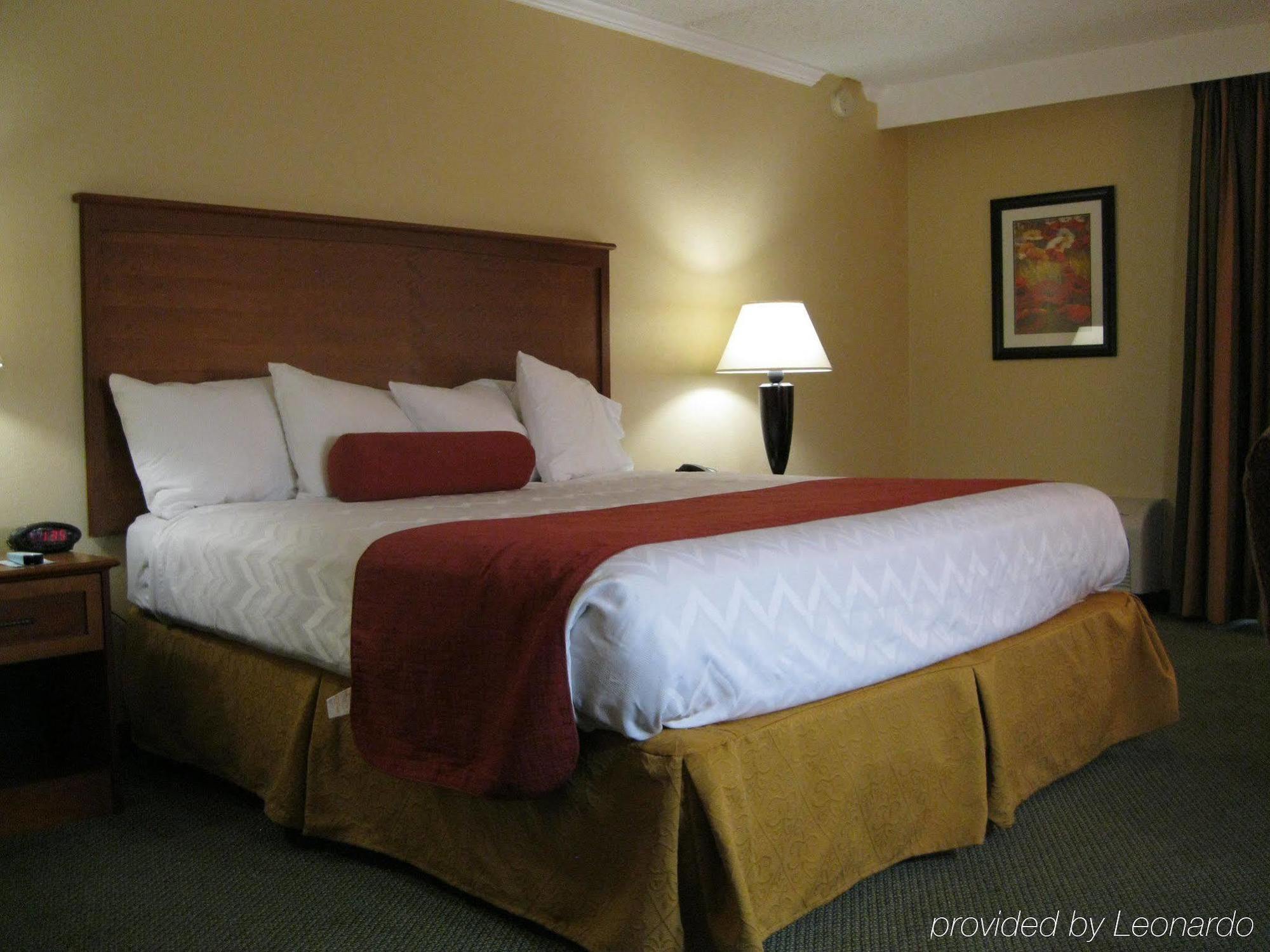 Hotel Baymont By Wyndham Daytona Beach - Intl Speedway Extérieur photo