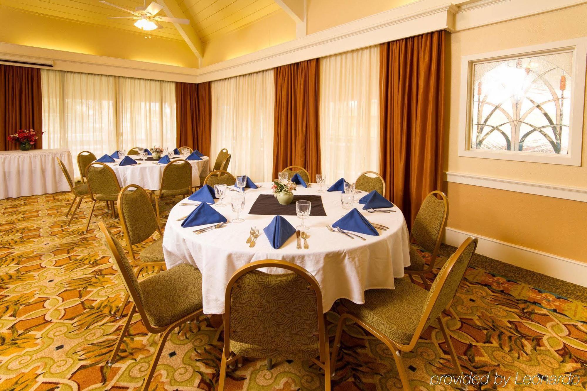 Baymont By Wyndham Daytona Beach - Intl Speedway Extérieur photo